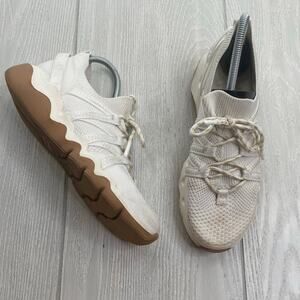 Madewell Women's Eyelet White The Field Knit Sneakers Size 8.5